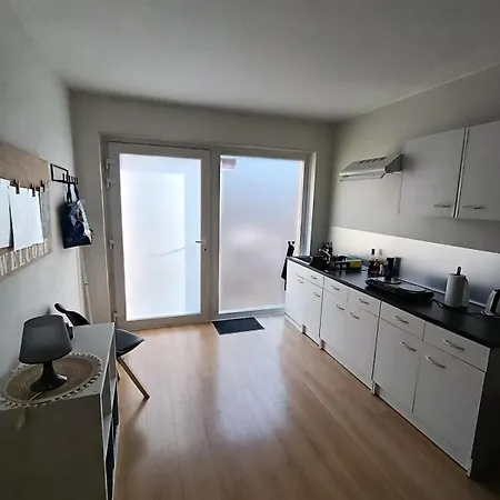Airbn'bd - Spacious And Cozy Studio, Very And Easy Access * Mont-Saint-Guibert