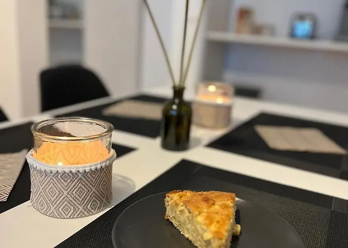 Appartement Airbn'bd - Spacious And Cozy With Swimming Pool