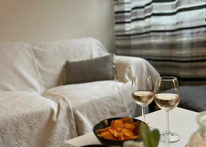 Airbn'bd - Spacious And Cozy With Swimming Pool Appartement Mont-Saint-Guibert